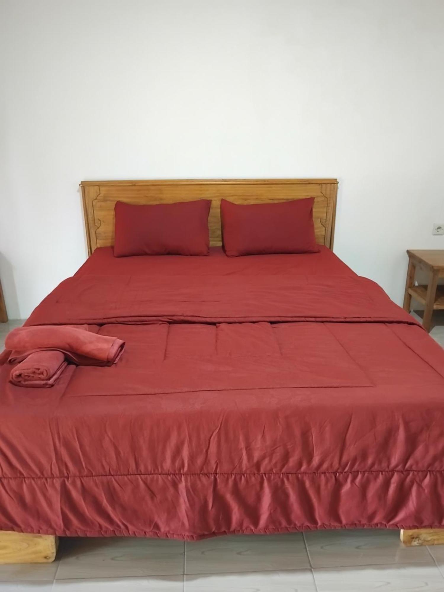 Tereng Wilis Bungalows Tetebatu Room photo