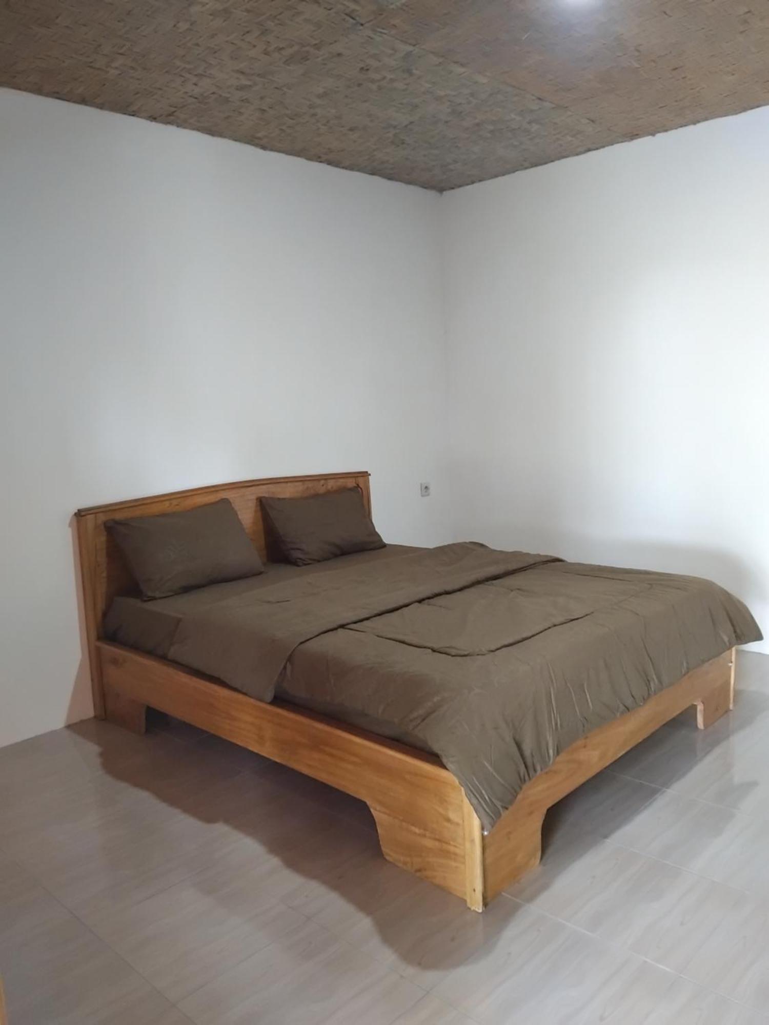 Tereng Wilis Bungalows Tetebatu Room photo