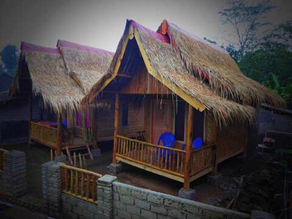 Tereng Wilis Bungalows Tetebatu Exterior photo